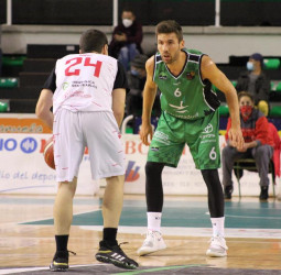 El TAU Castelló sobrevive a la heroica reacción del Bàsquet Girona en Fontajau