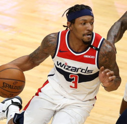 Los Wizards negocian por Bradley Beal con los Heat y los Suns