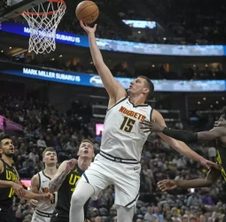Los Nuggets ganan a la espera del fallo de los Timberwolves