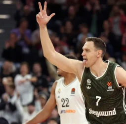 Bayern Múnich vence al Real Madrid en la histórica inauguración del SAP Garden, 97-89