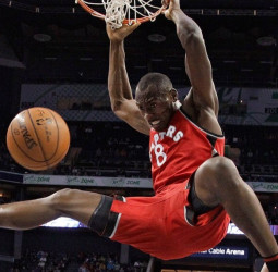 Bismack Biyombo, a los Orlando Magic