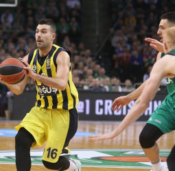 El último cuarto decanta el partido a favor del Fenerbahce (78-85)