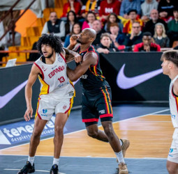 España supera a Bélgica a base de garra y acaba segunda de grupo, 59-52