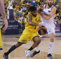 El Gran Canaria pasa por encima del Real Madrid desde el triple, 100-77