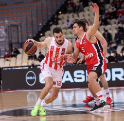 El Estrella Roja le propina la primera derrota en casa al Olympiacos (72-76)