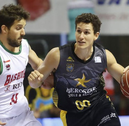 Iberostar Tenerife roza la remontada ante el Baskonia (72-76)