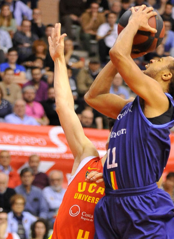 MoraBanc Andorra se impone con facilidad a UCAM Murcia (72-87)