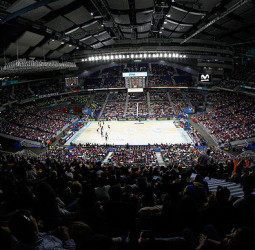 El baloncesto femenino si mola y Movistar Estudiantes llena el Wizink Center