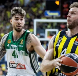 Sloukas se muestra decisivo ante el Fenerbahce, 76-81