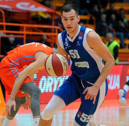 Tecnyconta Zaragoza incorpora a Lovro Mazalin por dos temporadas