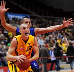 Michal Michalak, más puntos para el Tecnyconta Zaragoza