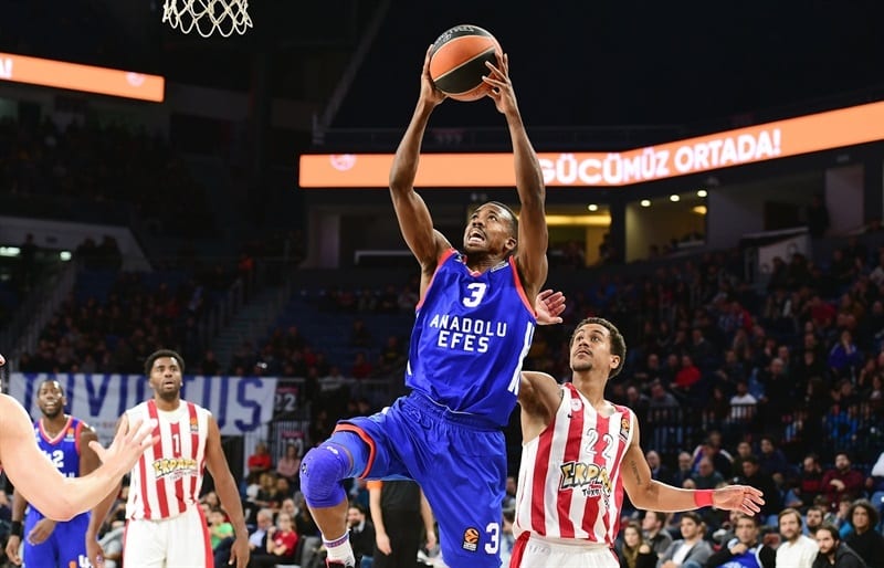 Errick McCollum, agente libre