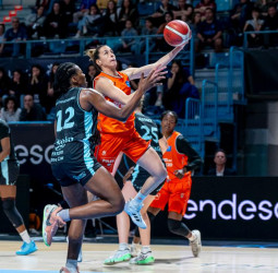 El Valencia BC cumple los pronósticos en el debut de la Copa, 63-55