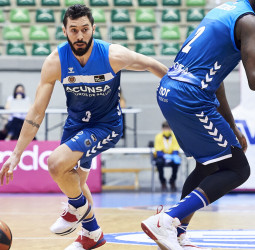 El Acunsa GBC suma con sufrimiento su primera victoria (70-67)