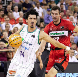 Unicaja Málaga domina al Covirán Granada con autoridad (68-84)