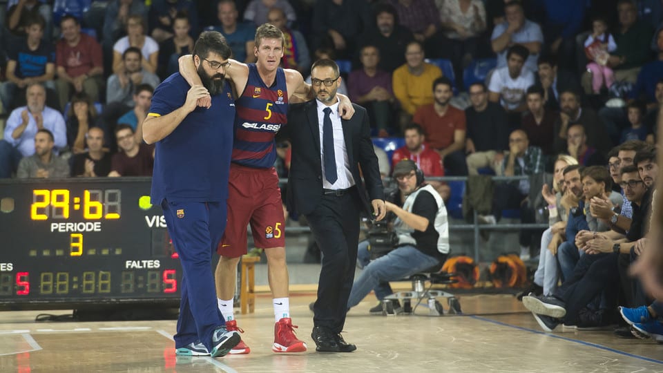 Justin Doellman, con un esguince de segundo grado en el tobillo izquierdo