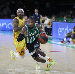 Evans conduce al Coosur Betis a la salvación frente al Gran Canaria (93-86)