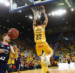 Derrota del Laboral Kutxa en Gran Canaria (93-87)