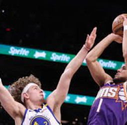 Los Suns endosan la cuarta derrota consecutiva de los Warriors, 105-113