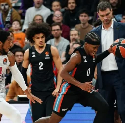 París se impone al Baskonia en un duelo a pocos puntos, 67-65