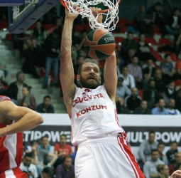 Luka Zoric, veteranía de alto nivel al servicio del Baloncesto Sevilla