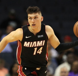 Tyler Herro, mejor sexto hombre de la temporada