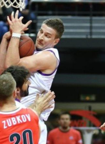 Unicaja Málaga a un paso de la final tras ganar en Krasnodar a Lokomotiv Kuban (57-73)