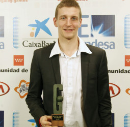 Adam Waczynski y Santiago Yusta, Premios Gigantes obradoiristas
