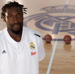 El Real Madrid anuncia el fichaje de Othello Hunter