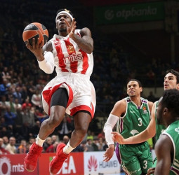Dylan Ennis, cerca del Tecnyconta Zaragoza
