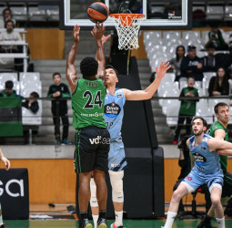 Un Joventut en racha supera al Río Breogán, 78-70