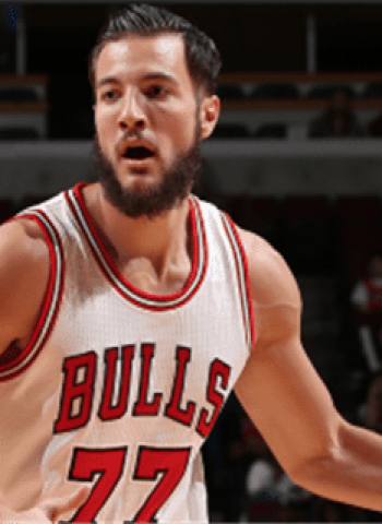 Joffrey Lauvergne ficha por los San Antonio Spurs