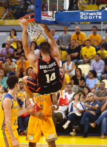 Reacción de mérito del Valencia Basket en el Gran Canaria Arena (75-84)