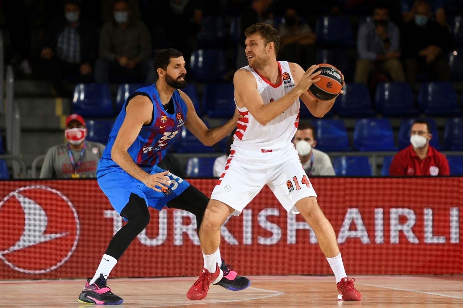 Vezenkov espera la oferta oficial de los Kings para tomar decisiones
