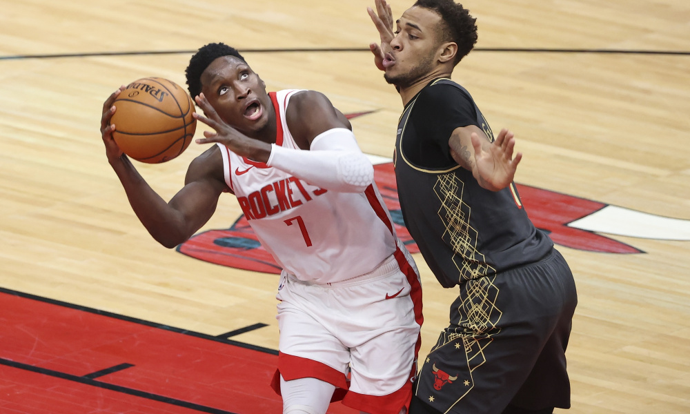 Los Warriors dispuestos a deshacer de Wiseman para fichar a Oladipo