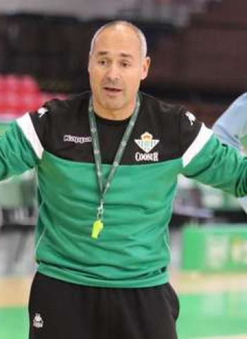 Curro Segura: "Tenemos muchas ganas de darle una alegría a la afición"