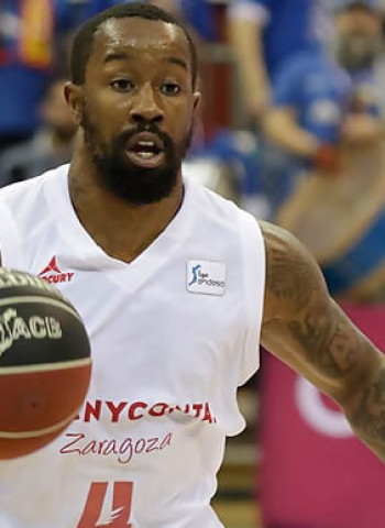 Bo McCalebb renuncia a continuar en Tecnyconta Zaragoza