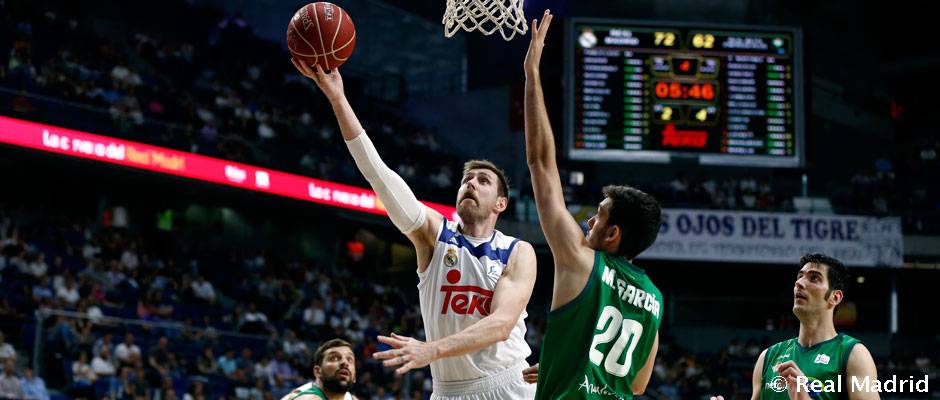 Nocioni y Carroll lideran al Real Madrid ante el Betis (87-76)