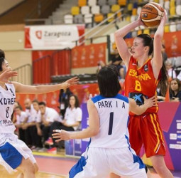 U17 Femenina: Una España inteligente y solidaria se mete en cuartos (78-44)