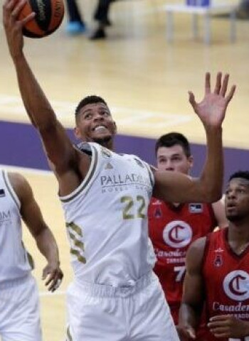 Real Madrid termina invicto en pretemporada a costa de Casademont Zaragoza (91-75)