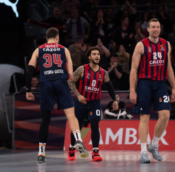 Cazoo Baskonia vence al Real Madrid para dormir líder de la Euroleague, 92-86
