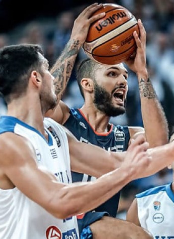 Francia, superior a una Grecia muy correosa (87-95)