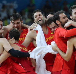 El club de las diez medallas: Pau Gasol y Felipe Reyes
