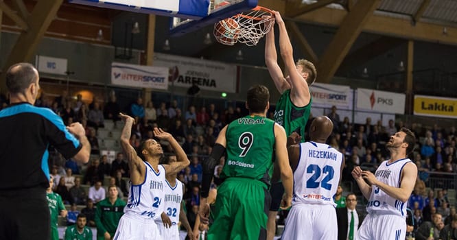 Final amargo en Finlandia (71-71)