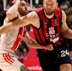Matt Costello, objetivo del Maccabi Tel Aviv
