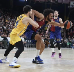 El Barça sube su autoestima a costa de un débil Maccabi (100-71)