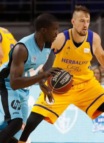 Movistar Estudiantes y Herbalife GC le dan un gran homenaje a Savane (88-75)