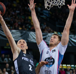 RETAbet Bilbao Basket arrolla al Obradoiro (99-72)