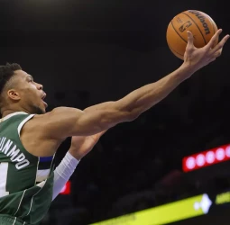 Los Bucks demuestran el nivel ante los Timberwolves