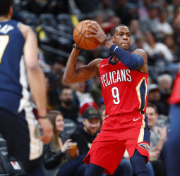 No te pierdas el derroche de generosidad de Rajon Rondo